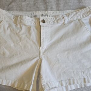 a.n.a Women's Crisp White Bermudas